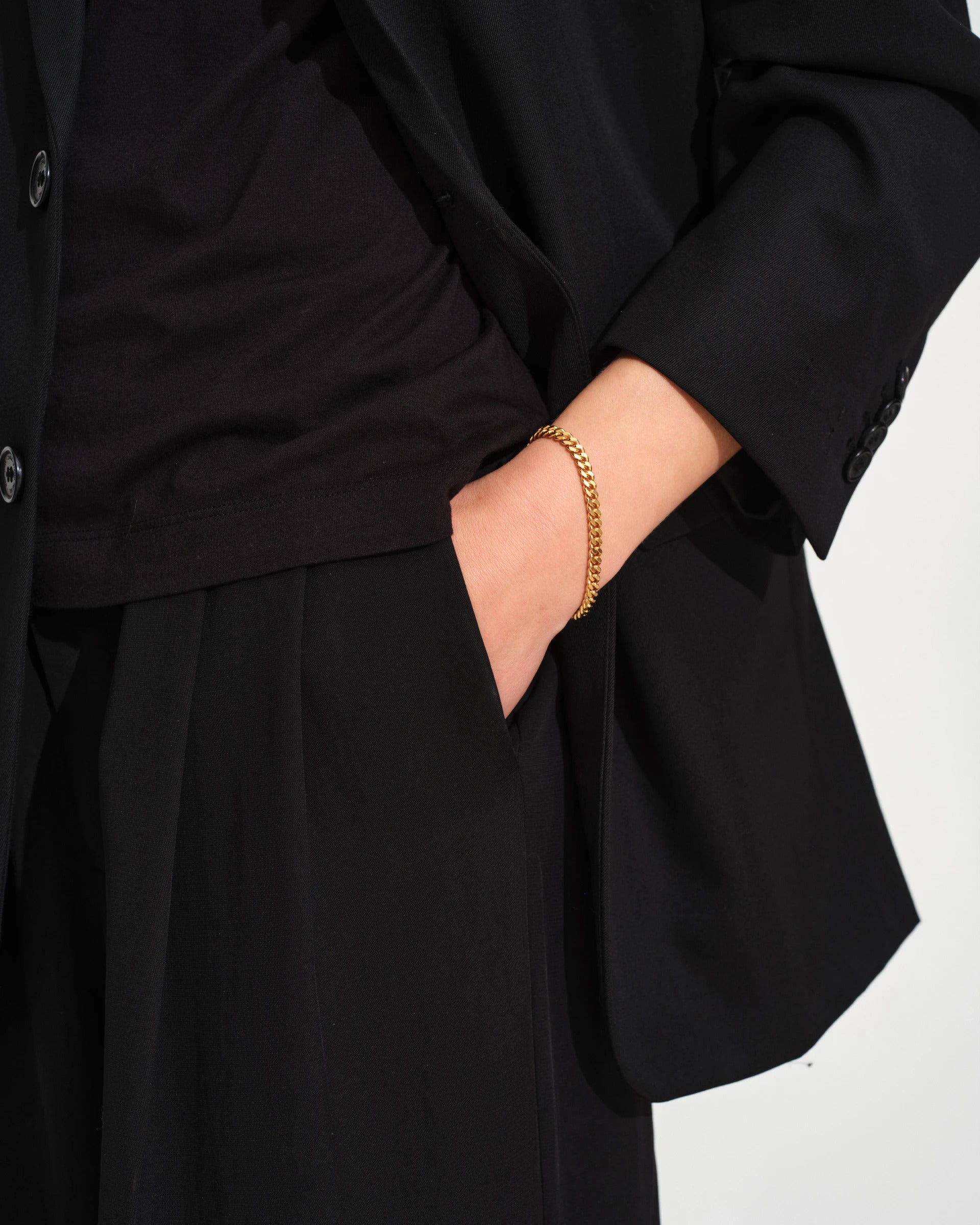 7.0 Inches,7.7 Inches,8.3 Inches